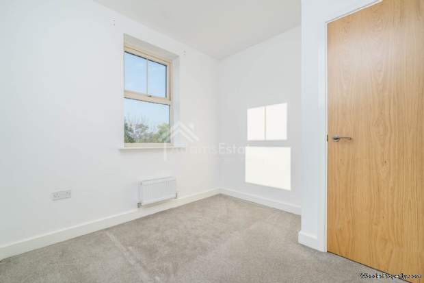 Additional Property Image 4 bedroom Detached for sale in Ossett 13