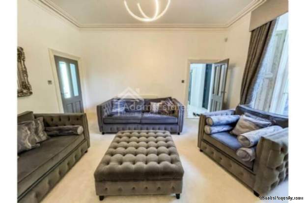 Additional Property Image 7 bedroom Detached for sale in Dewsbury 3