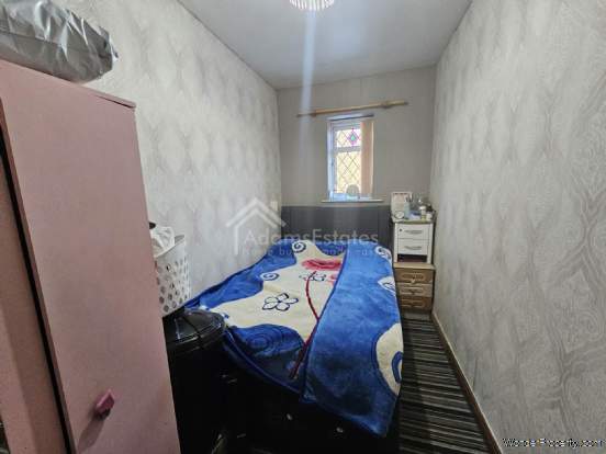 Additional Property Image 4 bedroom Terraced for sale in Dewsbury 7