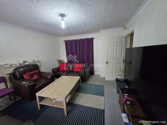 Additional Property Image 3 bedroom Detached for sale in Dewsbury 3