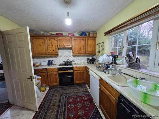 Additional Property Image 3 bedroom Detached for sale in Dewsbury 4