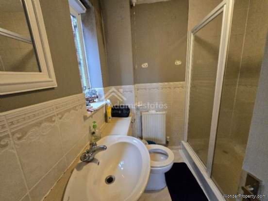 Additional Property Image 3 bedroom Detached for sale in Dewsbury 9