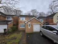 3 bedroom Detached for sale in Dewsbury
