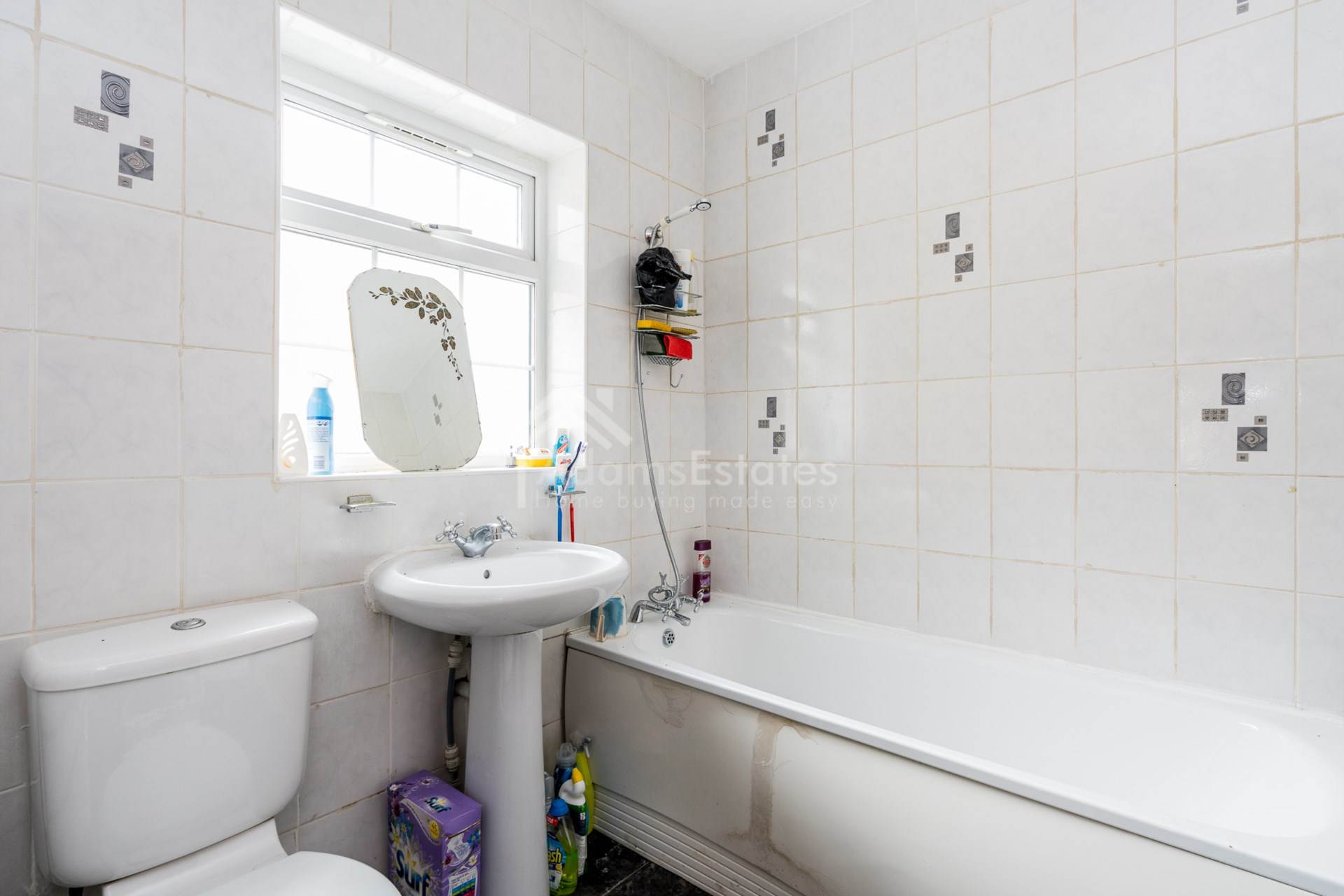 Additional Property Image 4 bedroom Terraced to rent in Dewsbury 5