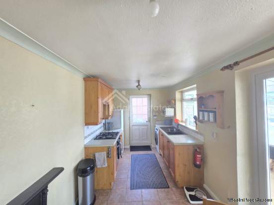 Additional Property Image 3 bedroom Detached for sale in Batley 3