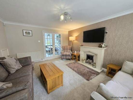 Additional Property Image 3 bedroom Detached for sale in Dewsbury 4