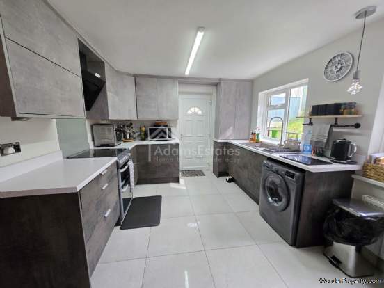 Additional Property Image 3 bedroom Detached for sale in Dewsbury 5