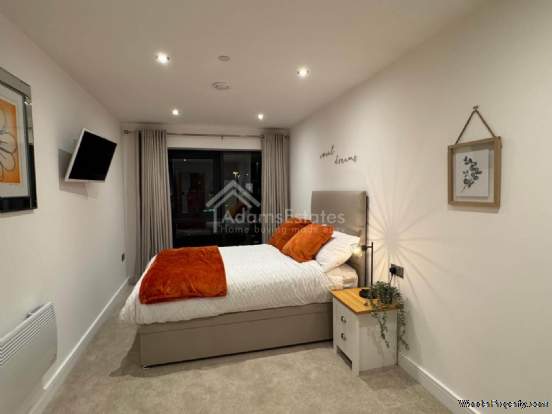 Additional Property Image 2 bedroom Flat for sale in Leeds 11