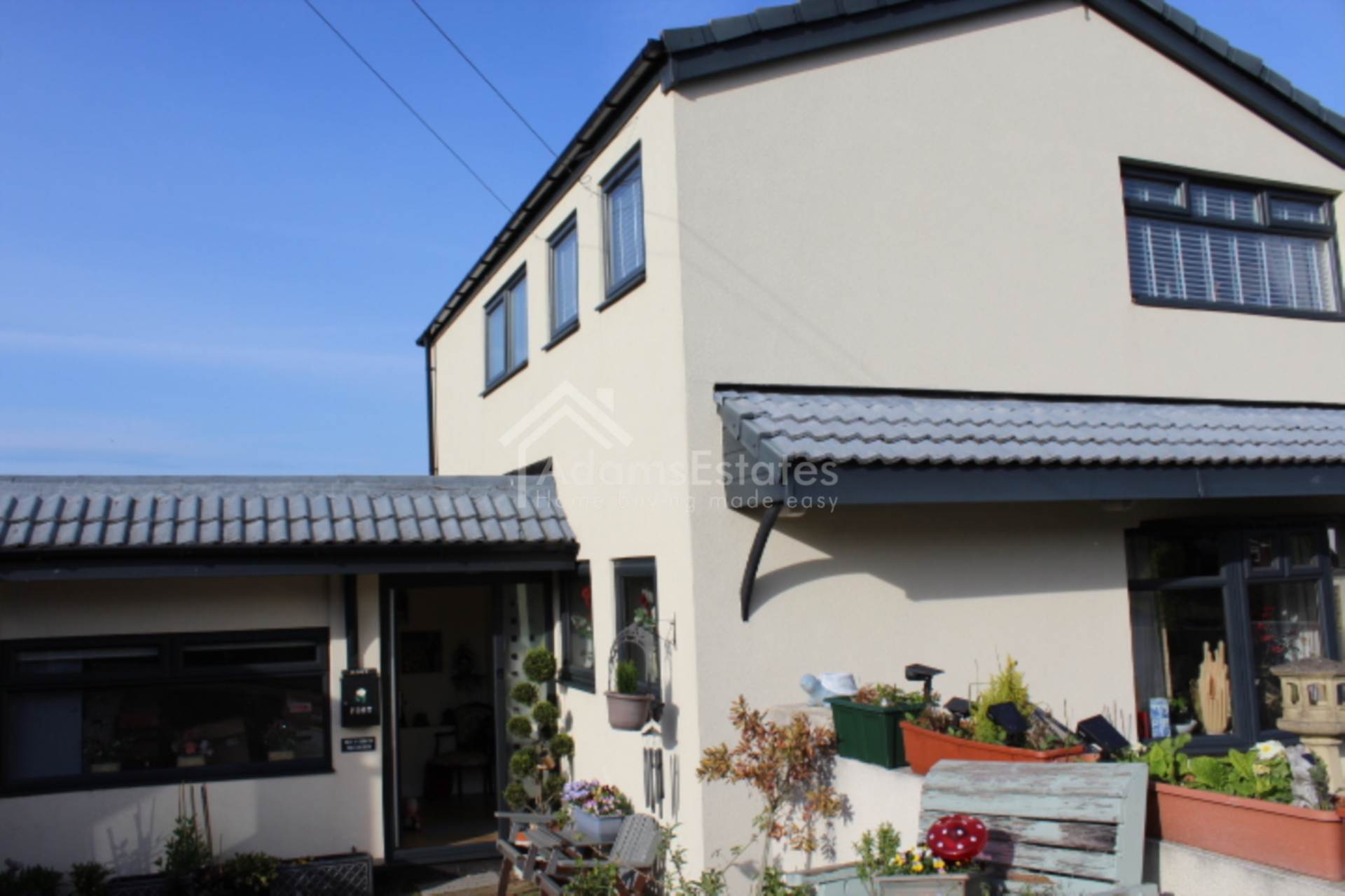 Additional Property Image 4 bedroom Detached for sale in Dewsbury 13