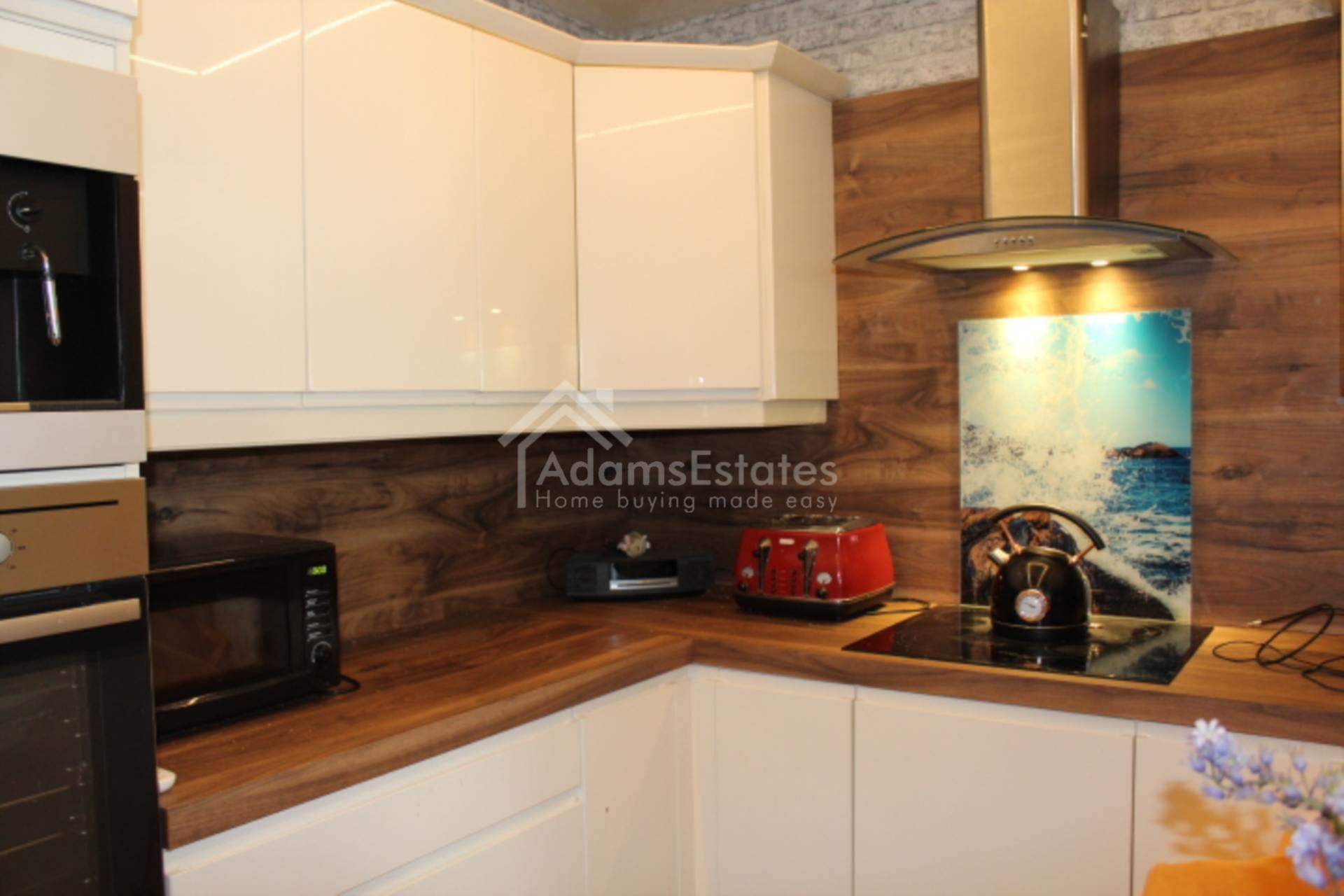Additional Property Image 4 bedroom Detached for sale in Dewsbury 14