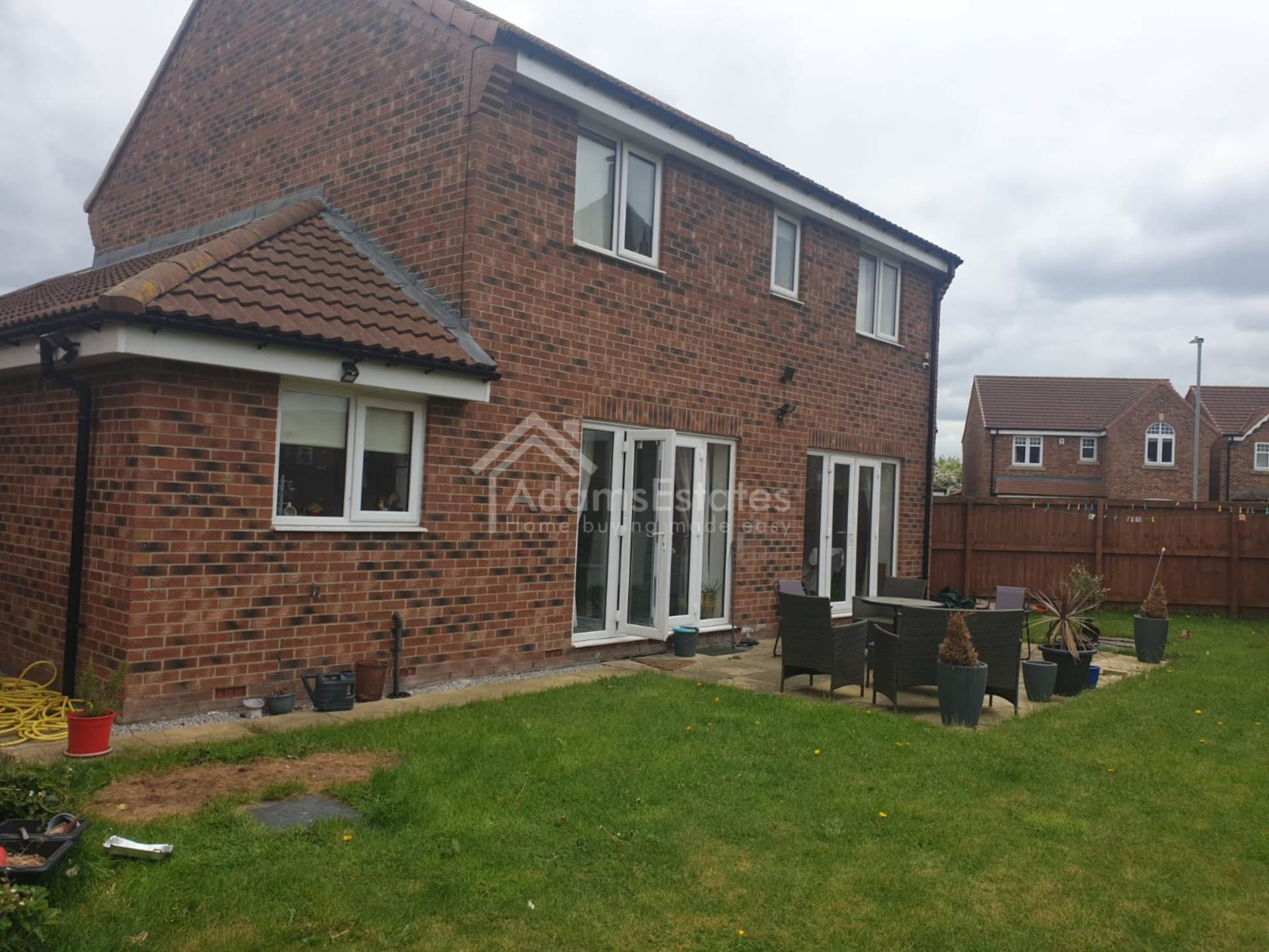 Additional Property Image 4 bedroom Detached for sale in Dewsbury 9