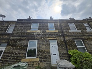 3 bedroom Terraced for sale in Dewsbury