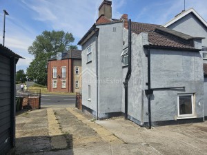 5 bedroom Block of Apartments for sale in Knottingley