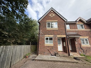 2 bedroom Semi Detached to rent in Dewsbury