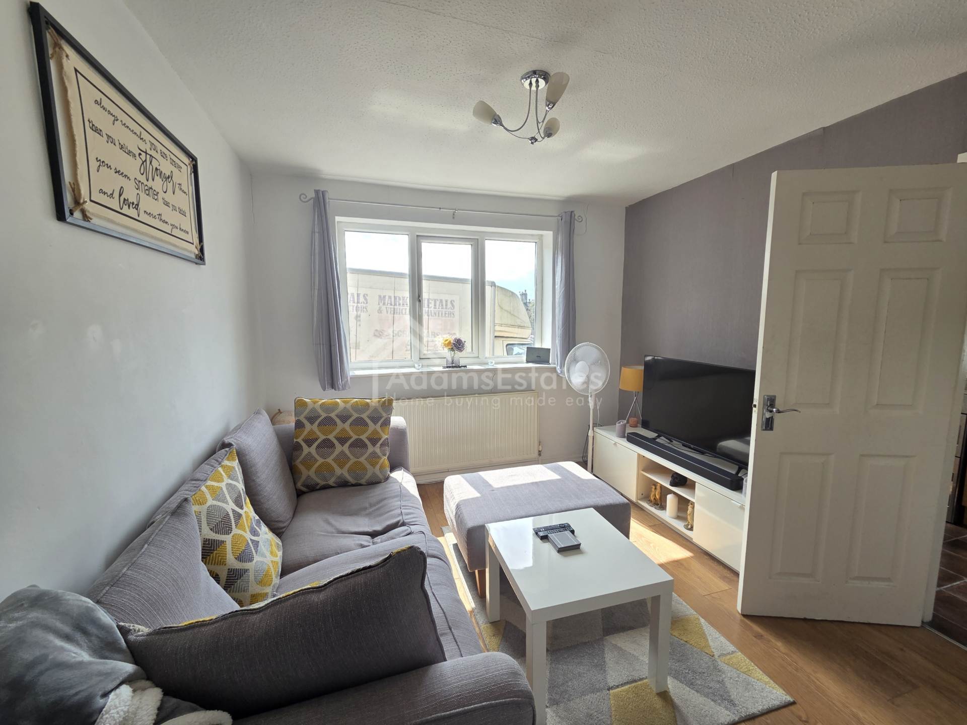 Additional Property Image 1 bedroom Semi Detached for sale in Heckmondwike 3
