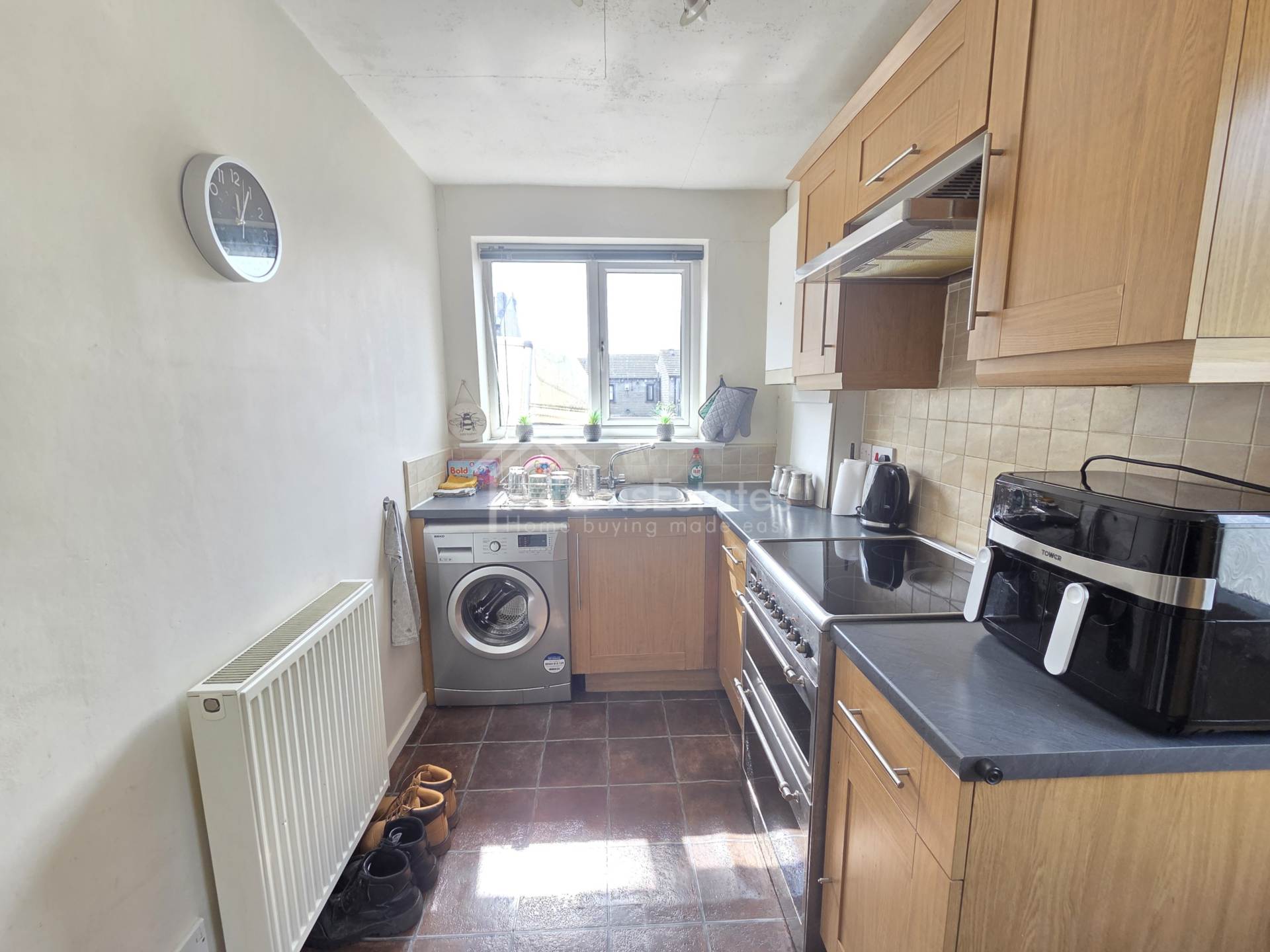 Additional Property Image 1 bedroom Semi Detached for sale in Heckmondwike 4