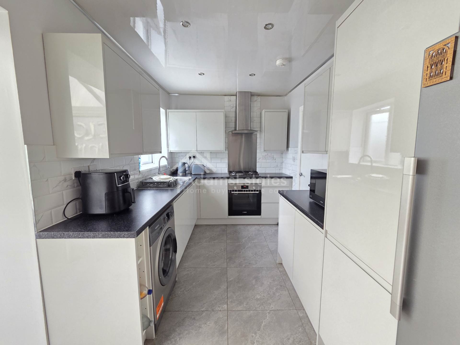Additional Property Image 2 bedroom Semi Detached for sale in Dewsbury 3