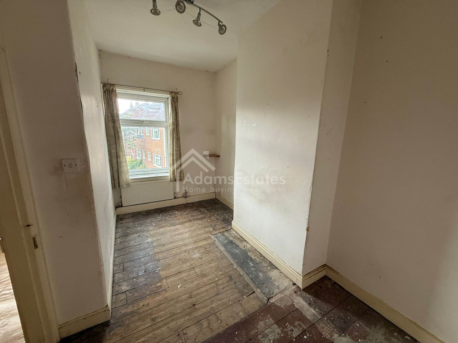 Additional Property Image 3 bedroom End of Terrace for sale in Mirfield 8