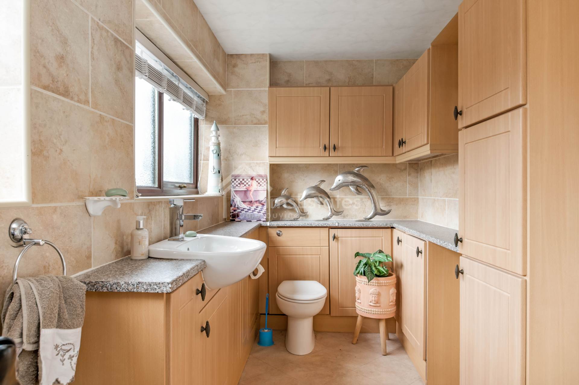 Additional Property Image 4 bedroom Detached to rent in Dewsbury 9