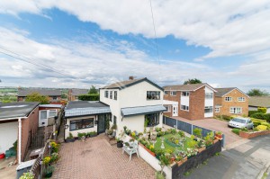 4 bedroom Detached to rent in Dewsbury