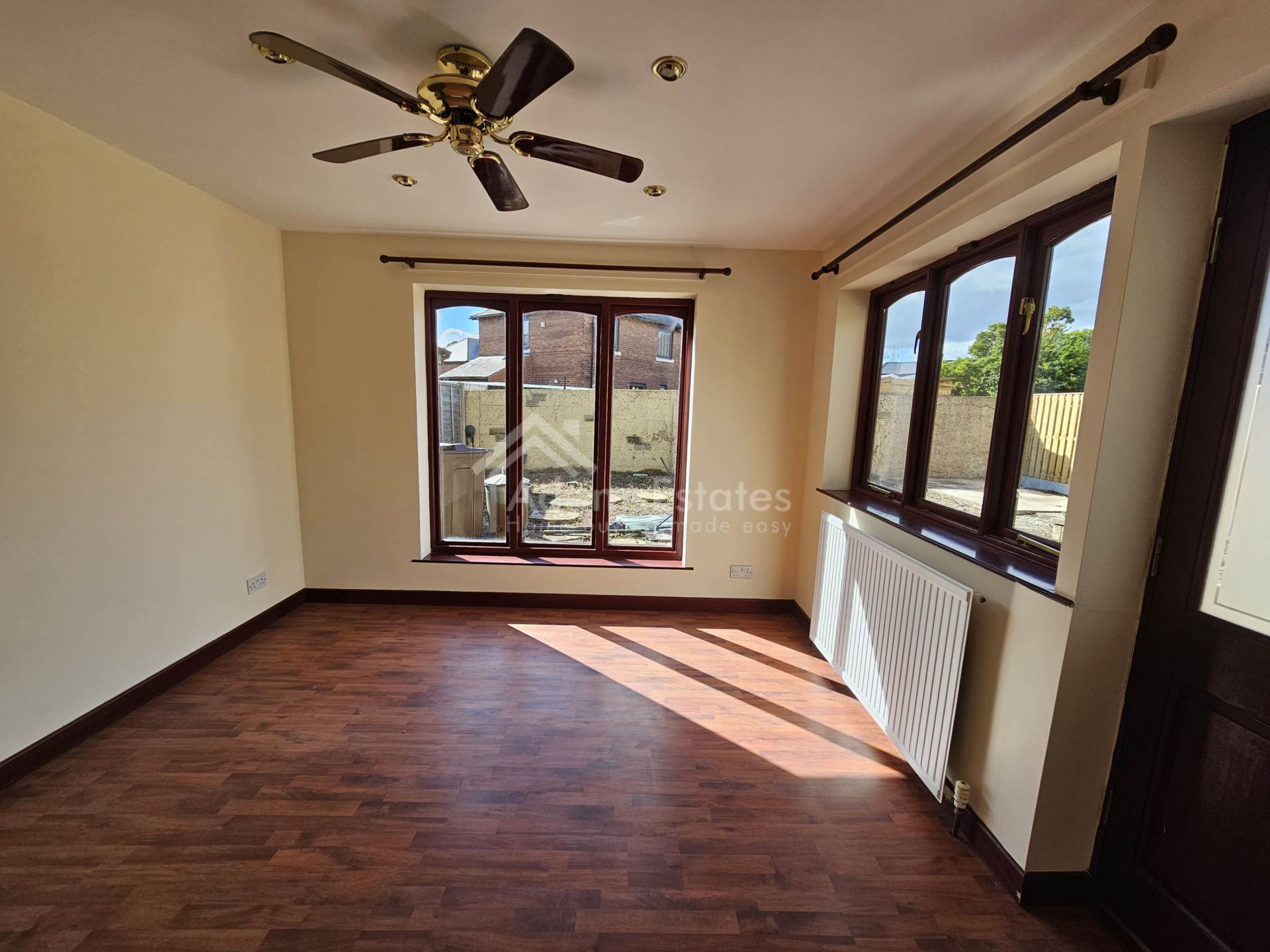 Additional Property Image 4 bedroom Detached to rent in Dewsbury 5