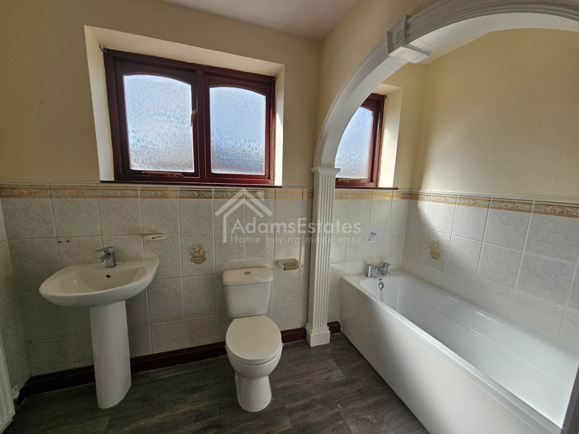 Additional Property Image 4 bedroom Detached to rent in Dewsbury 10