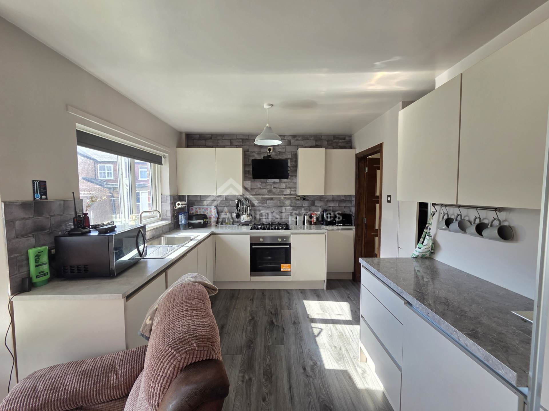 Additional Property Image 4 bedroom Bungalow for sale in Batley 2