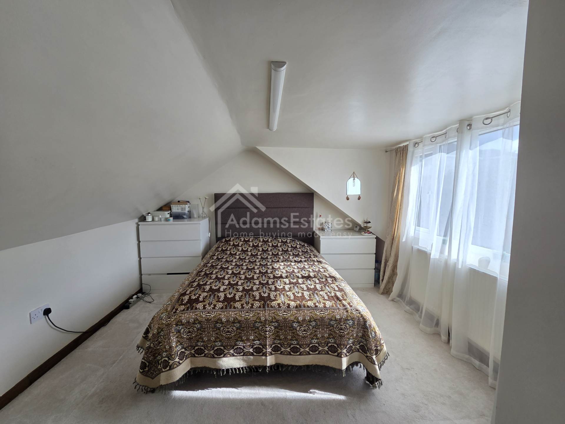 Additional Property Image 4 bedroom Bungalow for sale in Batley 10