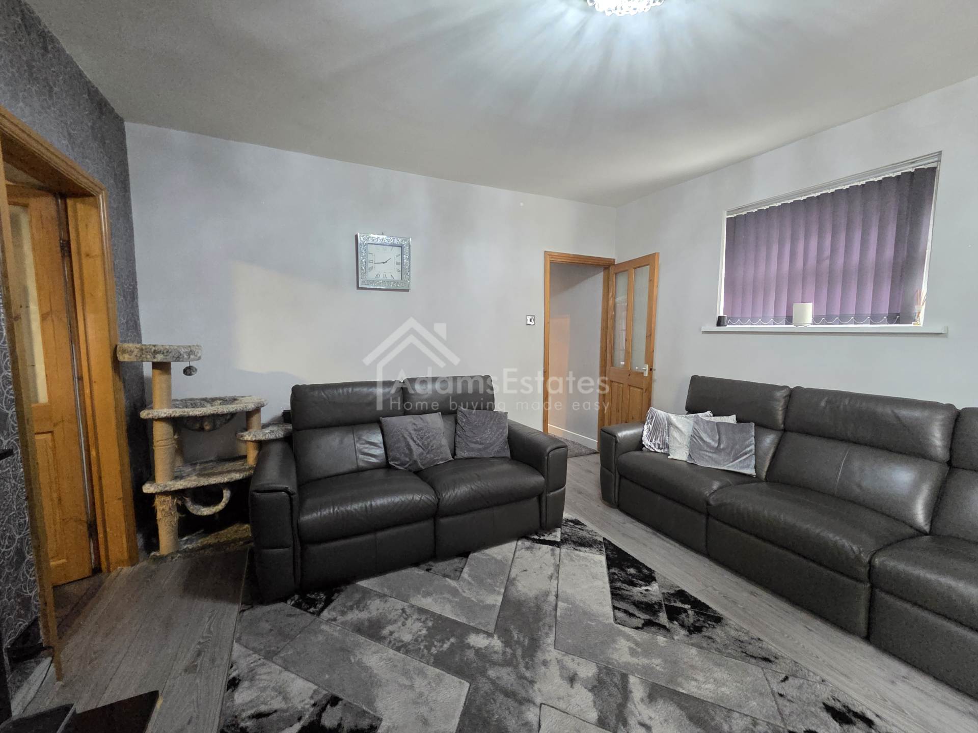Additional Property Image 4 bedroom Semi Detached for sale in Dewsbury 4