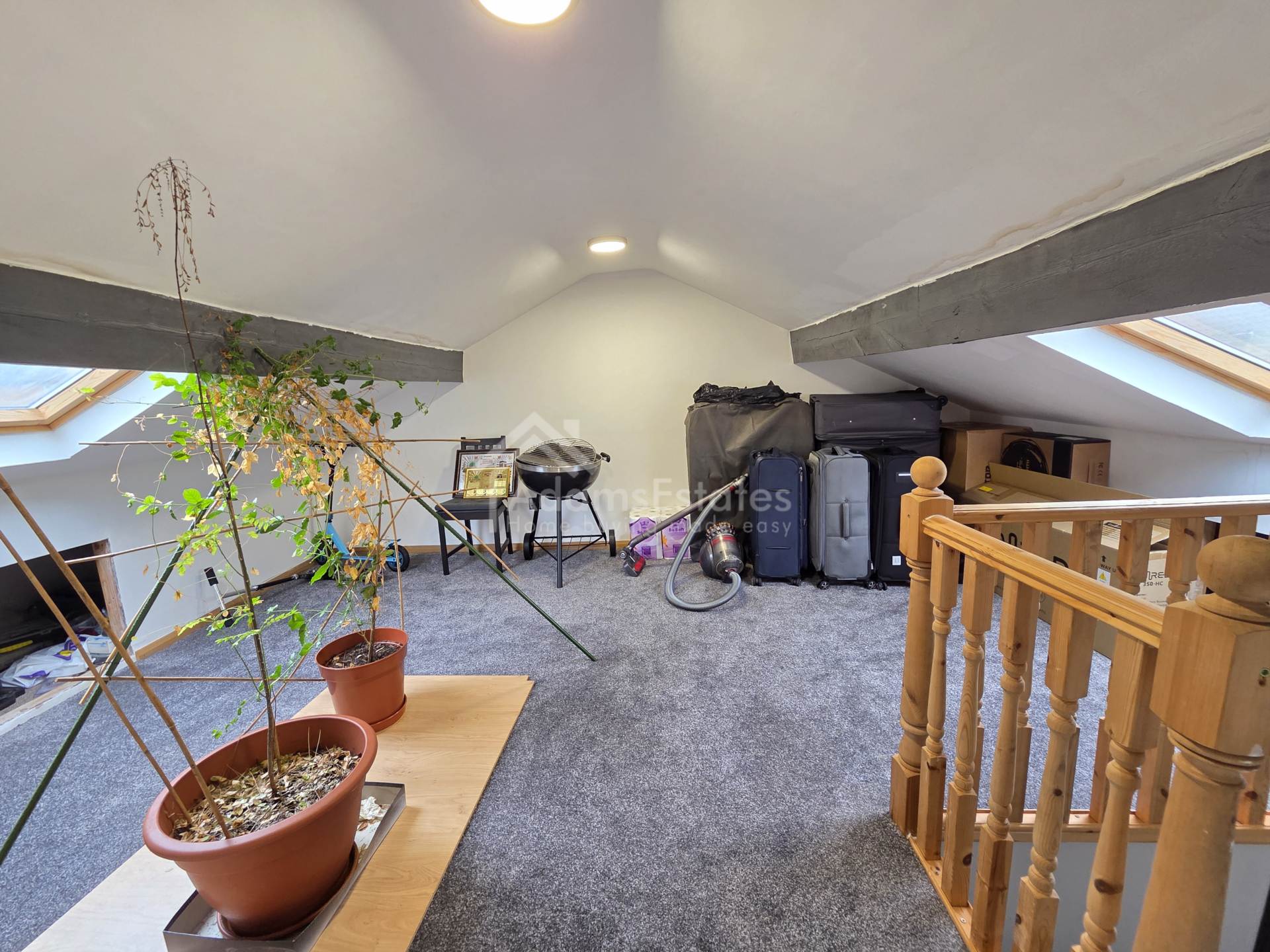 Additional Property Image 4 bedroom Semi Detached for sale in Dewsbury 12