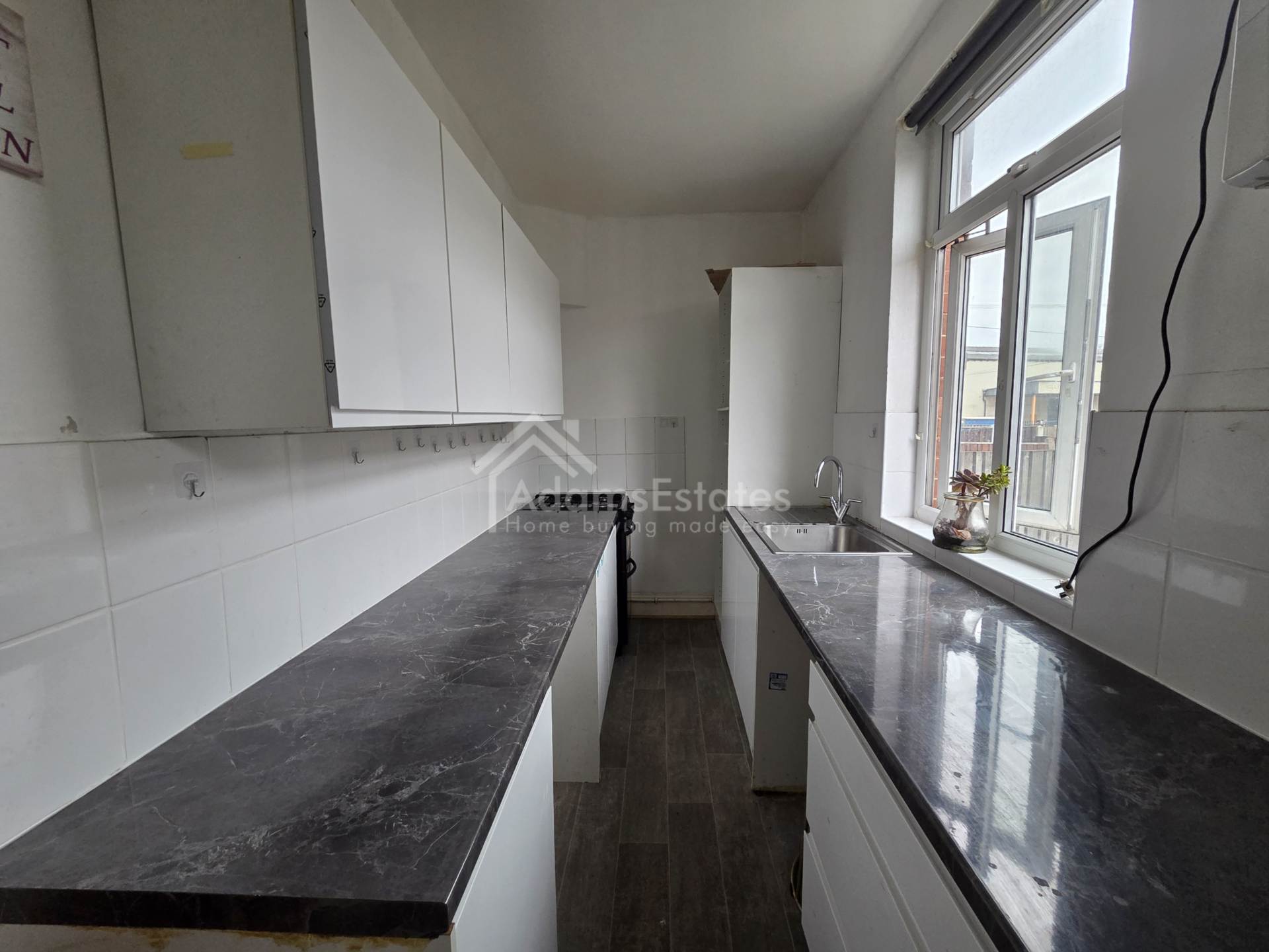 Additional Property Image 3 bedroom Terraced to rent in Dewsbury 3