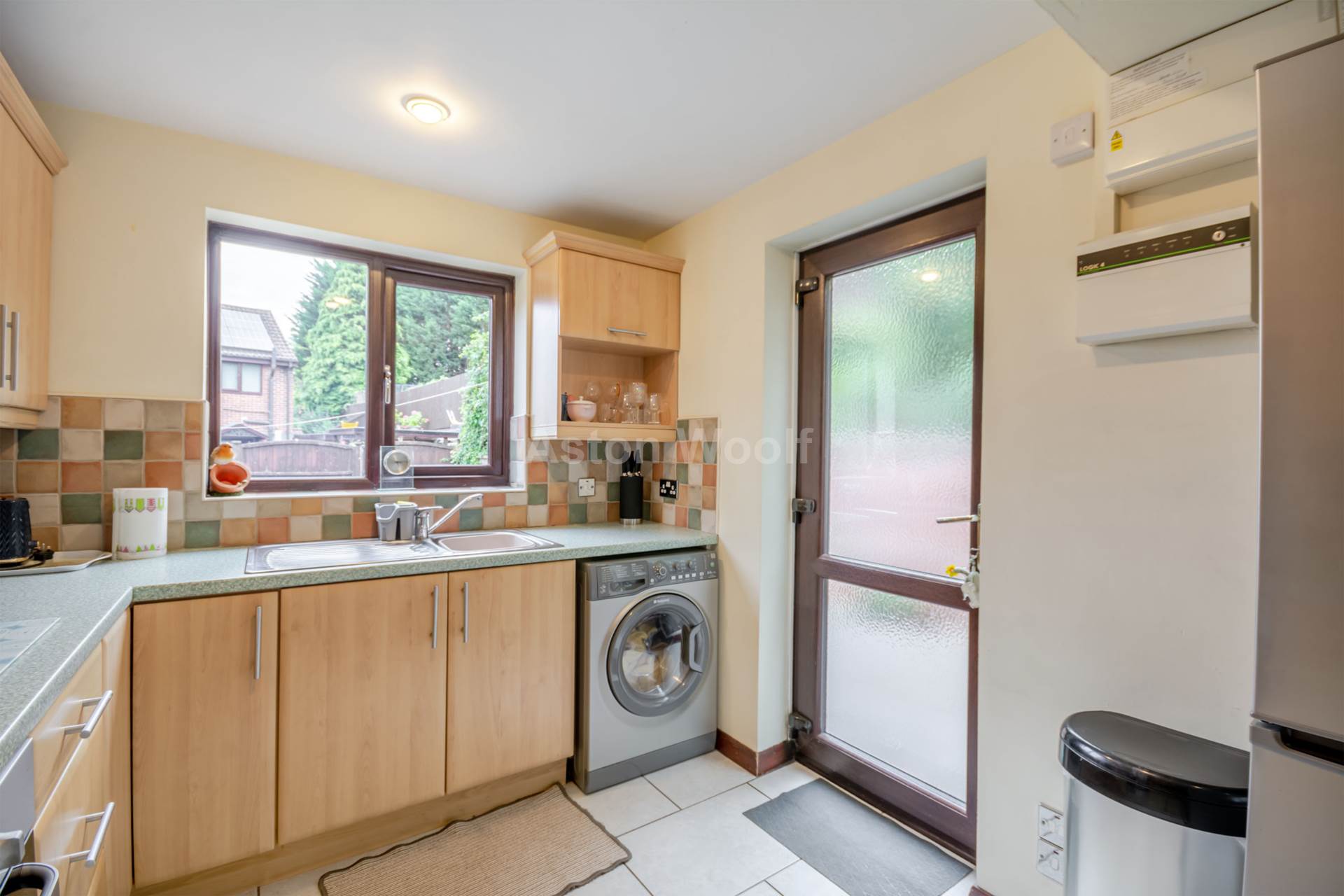 Additional Property Image 3 bedroom Detached to rent in Nottingham 5