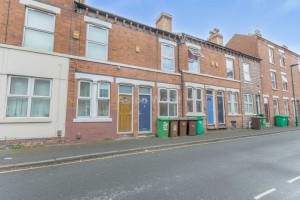 3 bedroom Terraced to rent in Nottingham