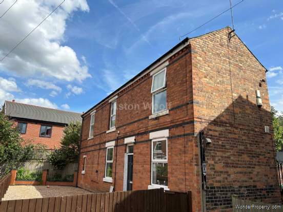 2 bedroom Flat to rent in Nottingham