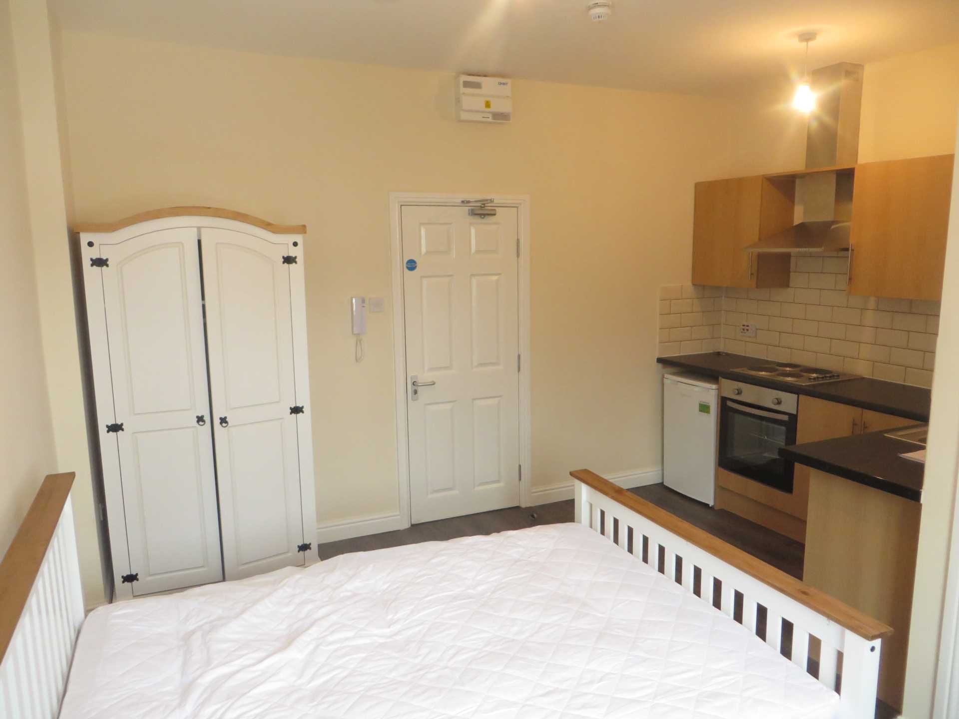 Additional Property Image 1 bedroom Studio to rent in Wednesbury 2