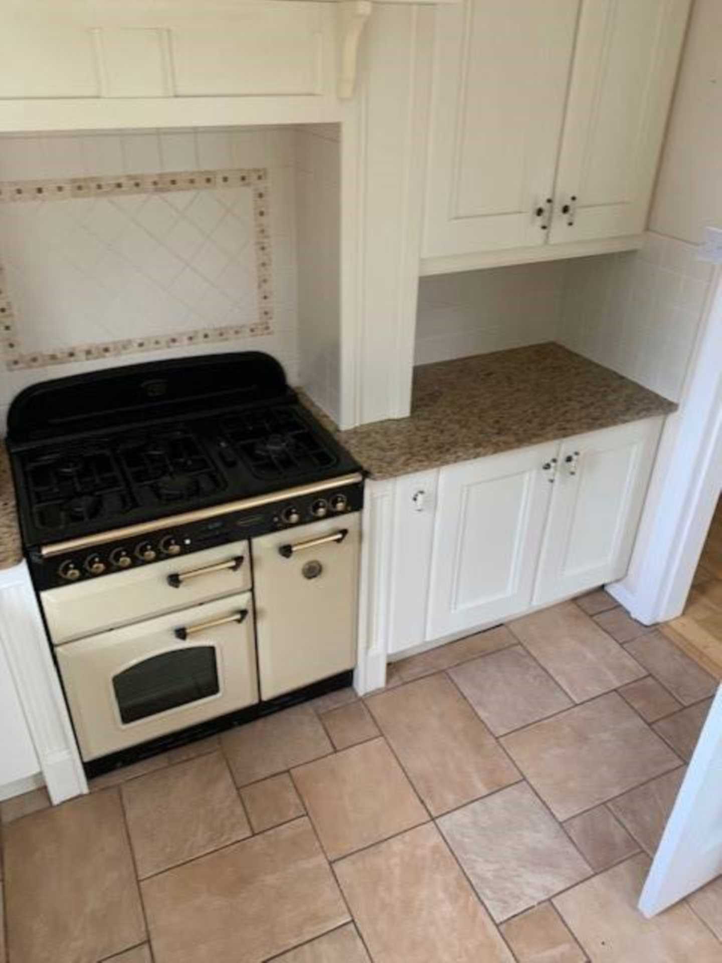 Additional Property Image 3 bedroom Apartment to rent in Wolverhampton 5