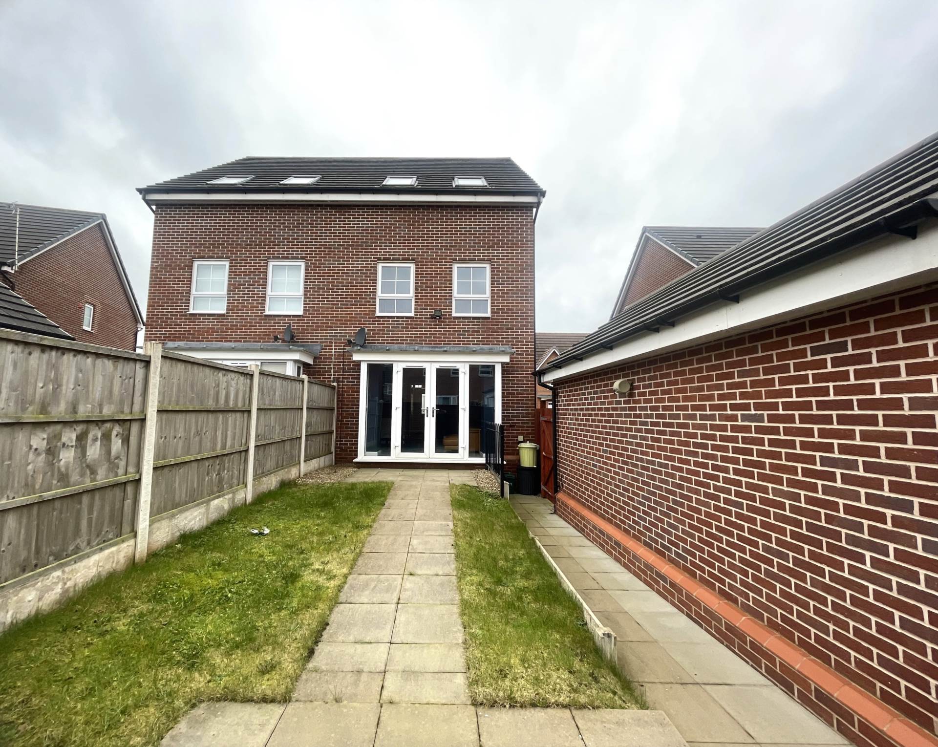 Additional Property Image 3 bedroom Semi Detached to rent in Wolverhampton 15