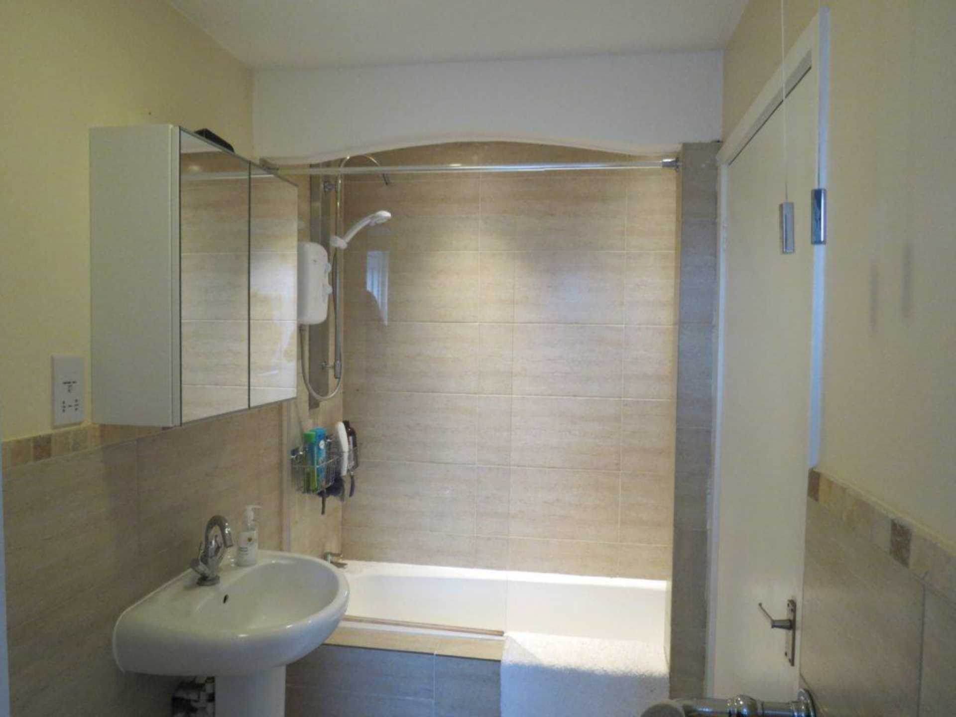 Additional Property Image 1 bedroom Flat to rent in Marlborough 6