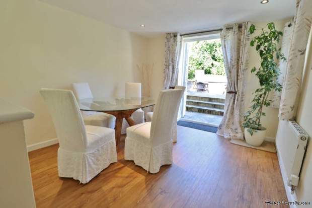 Additional Property Image 3 bedroom End of Terrace for sale in Marlborough 3