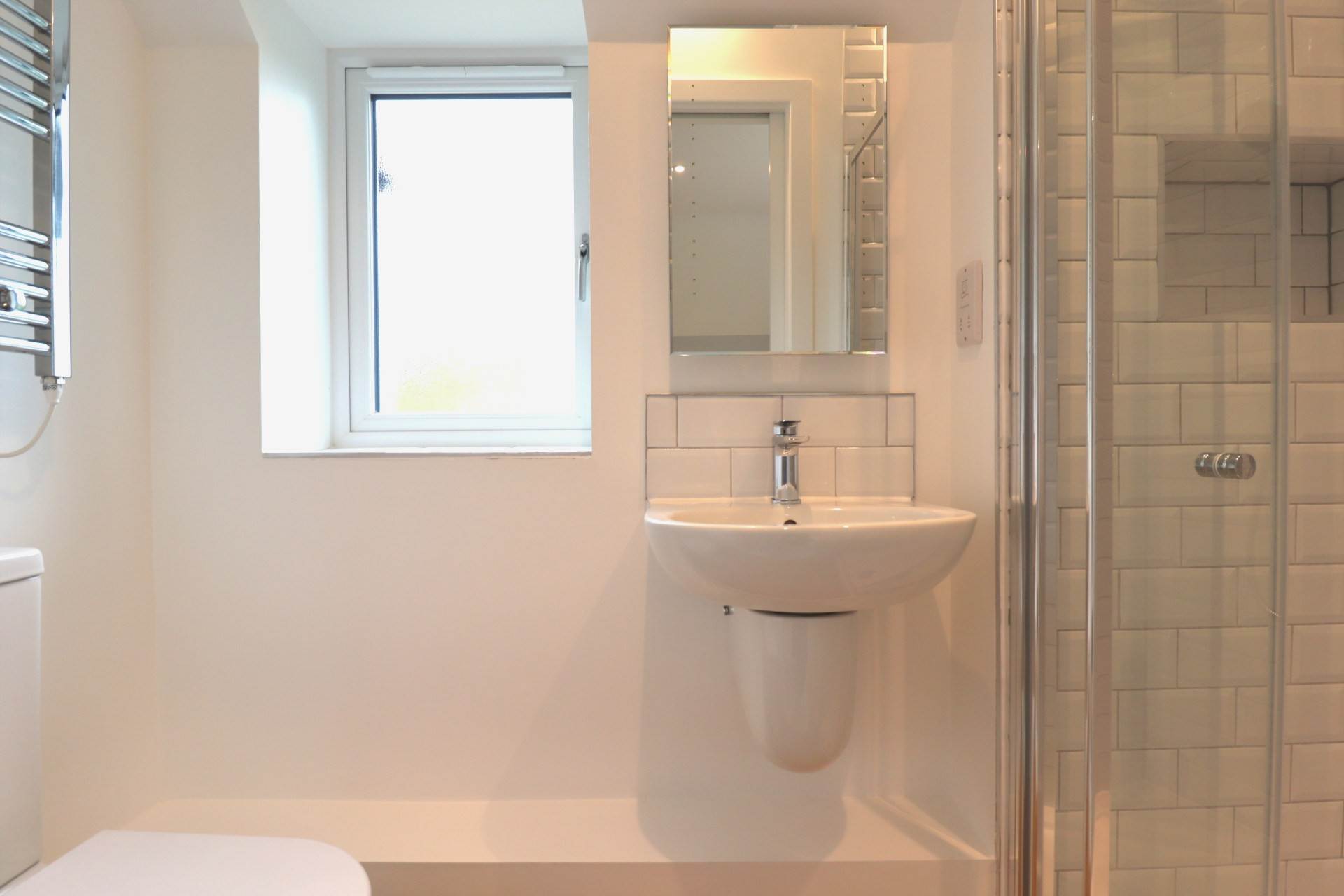 Additional Property Image 2 bedroom Detached for sale in Newbury 15