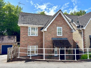3 bedroom Detached for sale in Marlborough