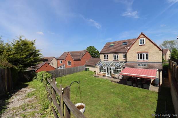 Additional Property Image 6 bedroom Detached for sale in Swindon 2