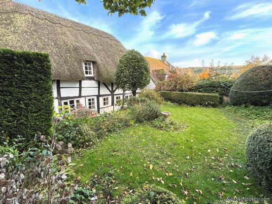 Additional Property Image 3 bedroom Detached for sale in Marlborough 12
