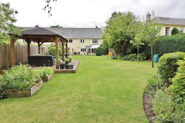 Additional Property Image 4 bedroom Semi Detached for sale in Marlborough 4