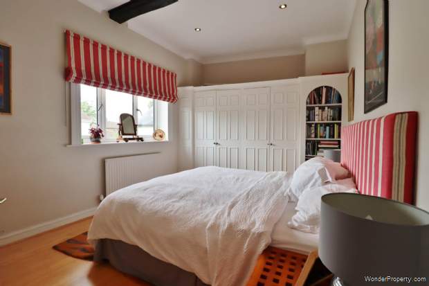Additional Property Image 4 bedroom Semi Detached for sale in Marlborough 10