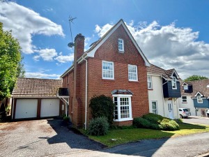 3 bedroom Semi Detached for sale in Marlborough