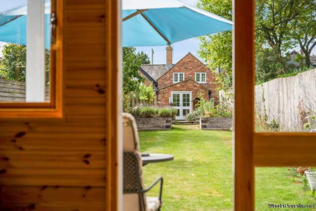 Additional Property Image 2 bedroom End of Terrace for sale in Marlborough 8