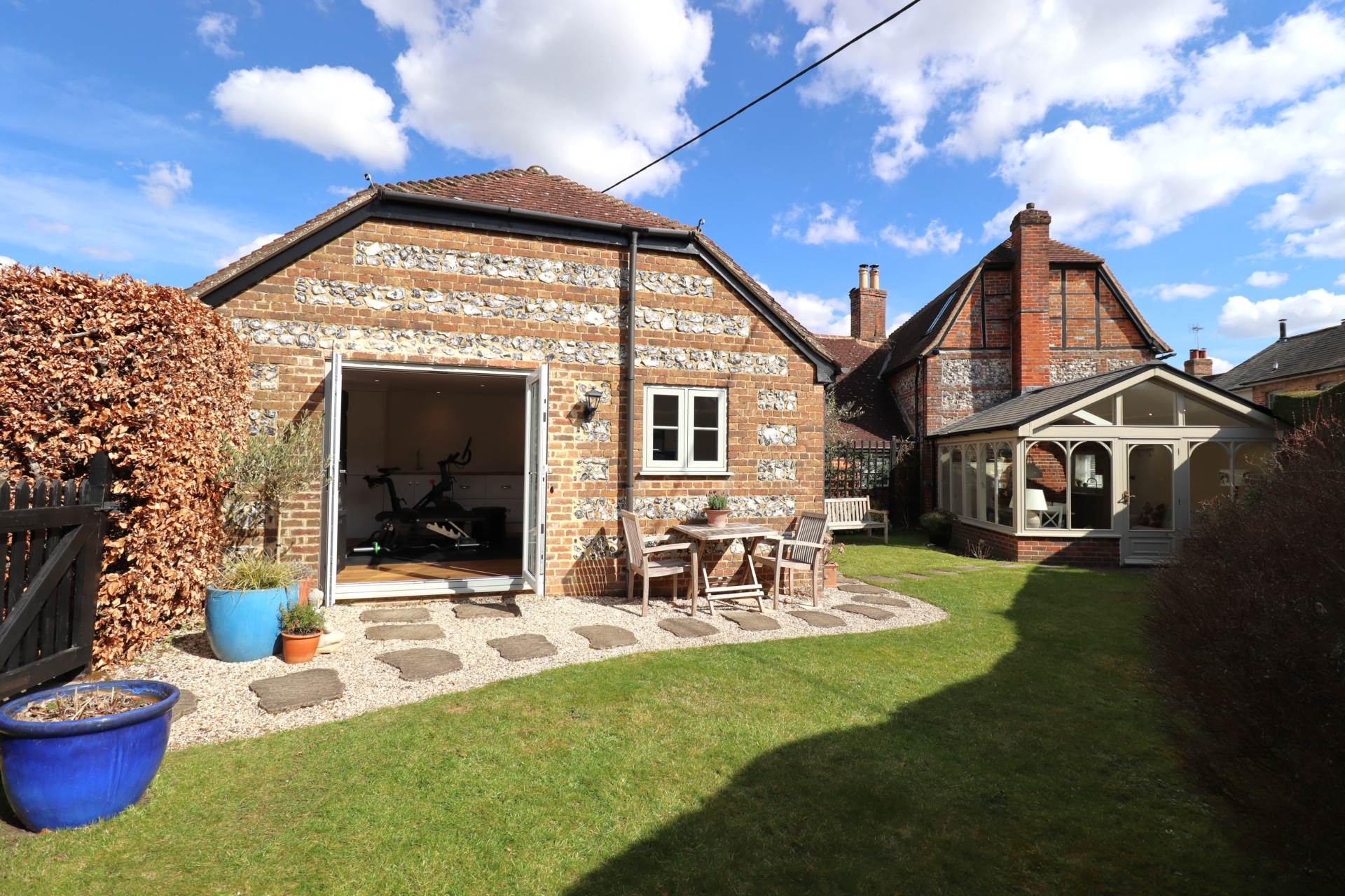 Additional Property Image 4 bedroom Semi Detached for sale in Marlborough 2