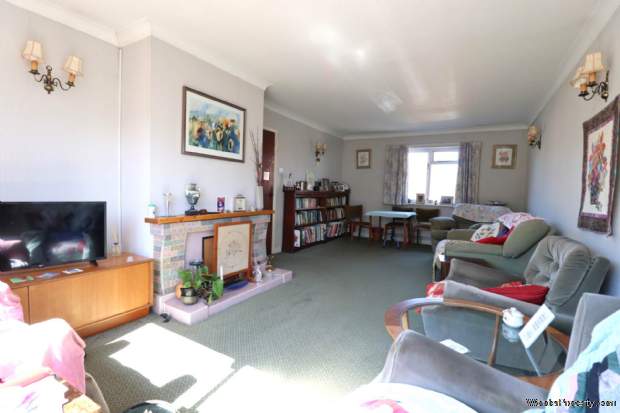 Additional Property Image 4 bedroom Detached Bungalow for sale in Marlborough 3