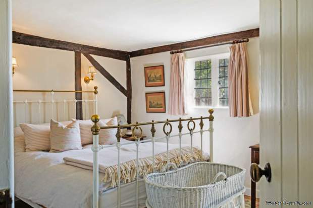 Additional Property Image 3 bedroom Terraced for sale in Marlborough 5